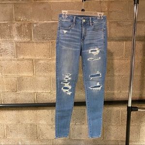 AE Distressed jeggings